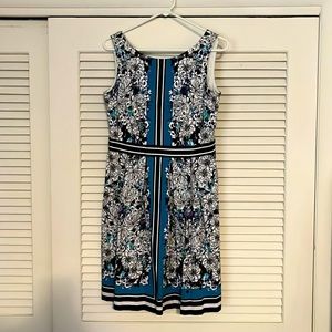 EUC Blue/white/purple flowered Sleeveless Dress 10 New York & Co